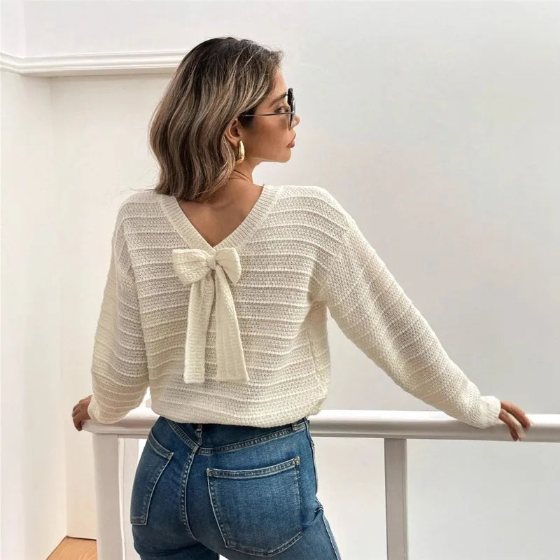 Round Neck Bow-Back Knit Top