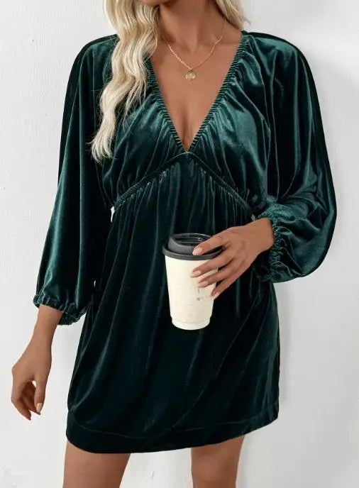 Elegant retro lantern sleeve pleated deep V neck velvet dress