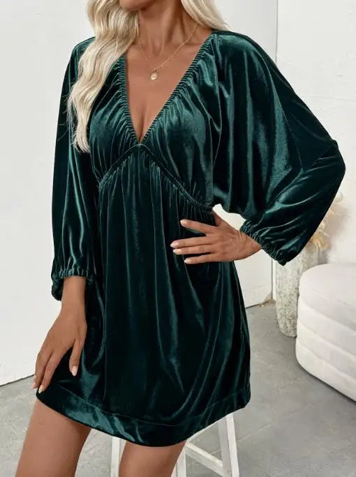 Elegant retro lantern sleeve pleated deep V neck velvet dress